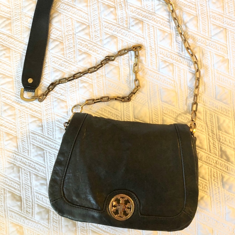 Tory Burch Crossbody Gold Chain Link Purse Black